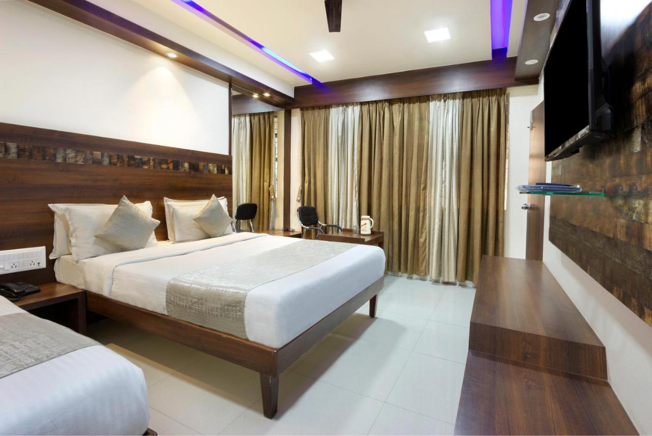 מייזור Mannars Deluxe Lodge מראה חיצוני תמונה